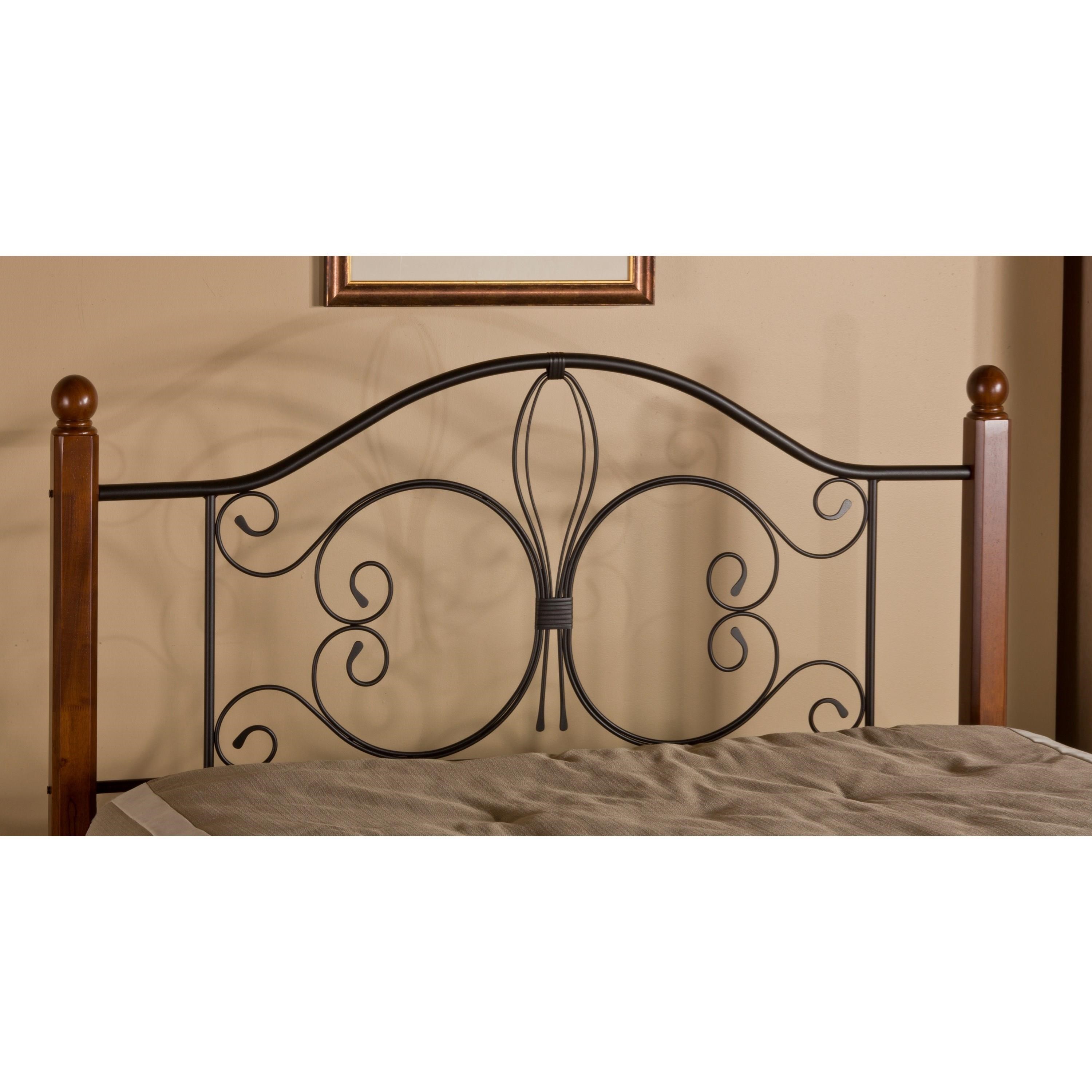 Hillsdale Metal Beds 1422HFQRP Full/Queen Milwaukee Wood Post Headboard